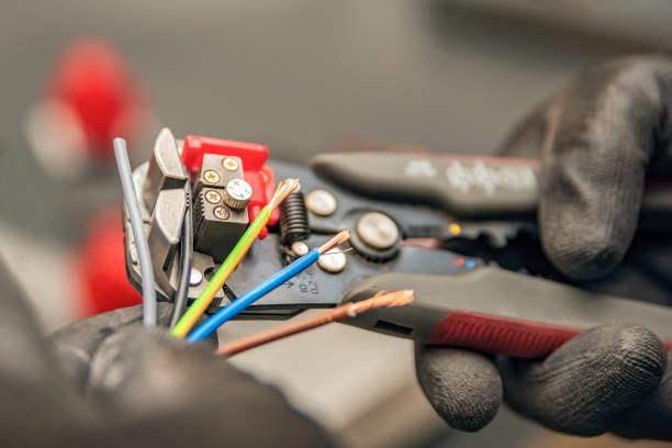 Best Affordable Electrician  in Kent, OH