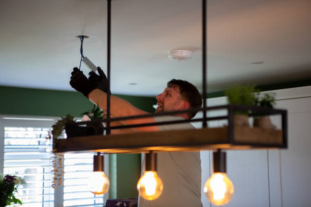 Best Electrical Troubleshooting Services  in Kent, OH