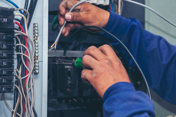 Best Affordable Emergency Electrician  in Kent, OH