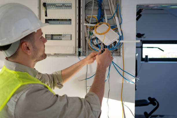 Best Commercial Electrician Services  in Kent, OH